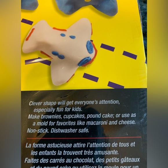 AIRPLANE mini cakes Non Stick Muffin, Cupcake Chicago Metallic Bakeware.6-cavity - Picture 5 of 5